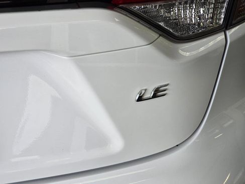 Used 2024 Toyota Corolla LE FWD image 14
