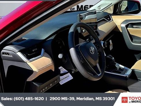 New 2025 Toyota RAV4 XLE Premium image 6