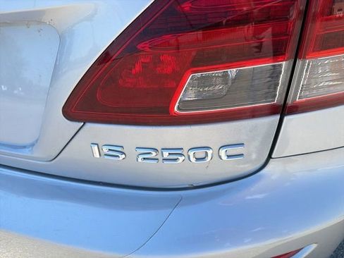 Used 2012 Lexus IS 250C w/ Luxury Pkg RWD image 14