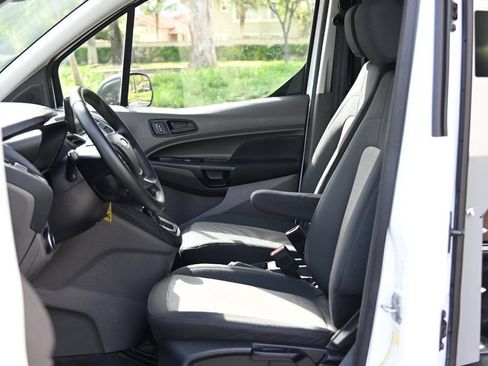 Used 2020 Ford Transit Connect XL FWD image 15