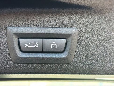 New 2026 BMW X5 xDrive40i w/ M Sport Package image 13