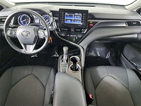 Used 2022 Toyota Camry LE image 16