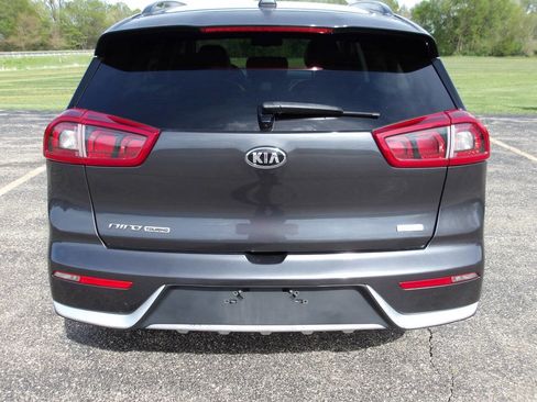Used 2018 Kia Niro EX w/ EX Touring Graphite Edition FWD image 40