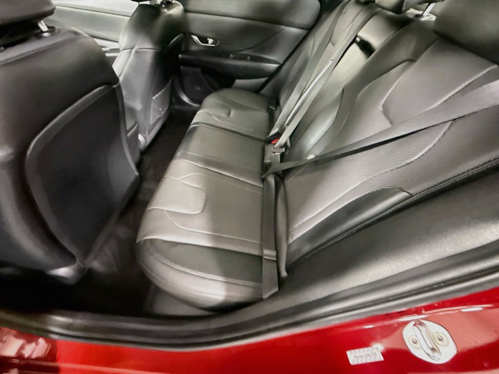Used 2021 Hyundai Elantra Limited w/ Cargo Package FWD image 29