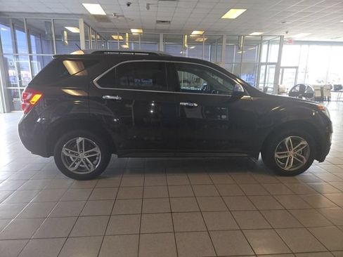 Used 2016 Chevrolet Equinox LTZ w/ Enhanced Convenience Package FWD image 9