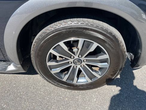 Used 2020 Nissan Armada SL w/ Premium Package RWD image 25