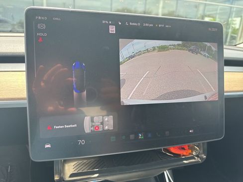 Used 2018 Tesla Model 3 Mid Range RWD image 9