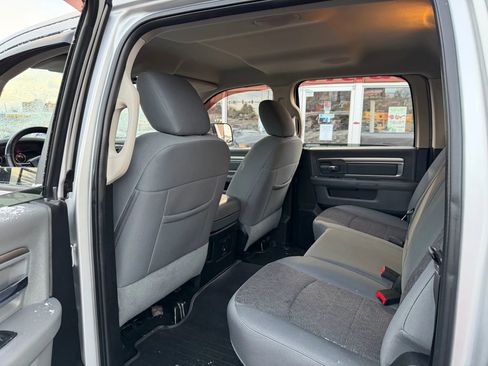 Used 2016 RAM 1500 Big Horn image 39