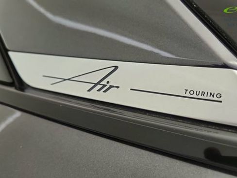 Used 2024 Lucid Air Touring AWD/4WD image 17