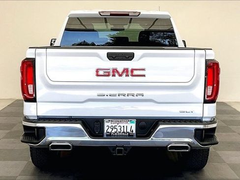 Used 2026 GMC Sierra 1500 SLT w/ SLT Premium Package AWD/4WD image 3