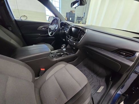Certified 2023 Chevrolet Traverse LT FWD image 38