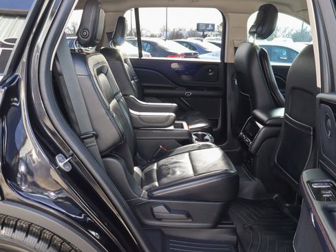 Used 2020 Lincoln Aviator Reserve w/ Equipment Group 201A image 29