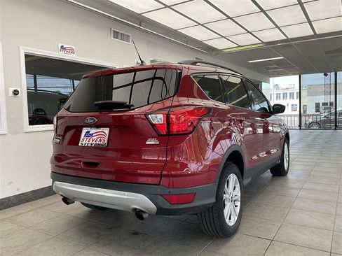 Used 2019 Ford Escape SEL AWD/4WD image 5