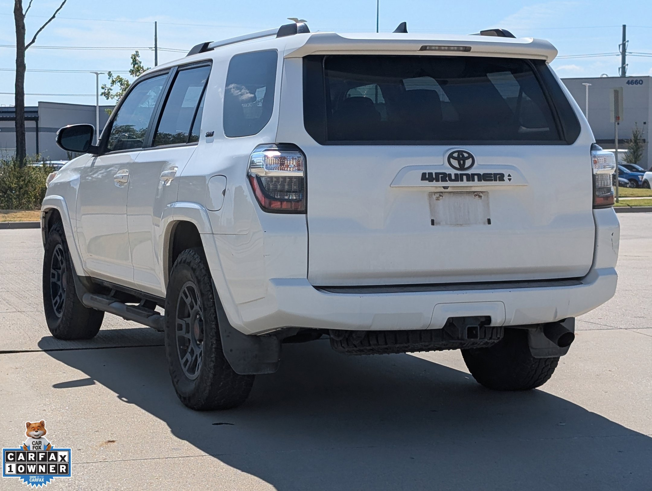 Used 2020 Toyota 4Runner SR5 Premium w/ Moonroof Package RWD image 7