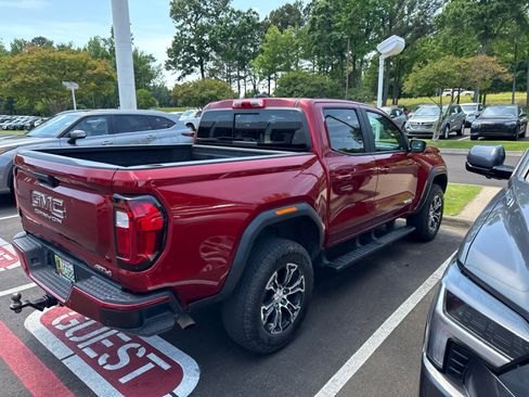 Used 2023 GMC Canyon AT4 w/ AT4 Premium Package AWD/4WD image 2