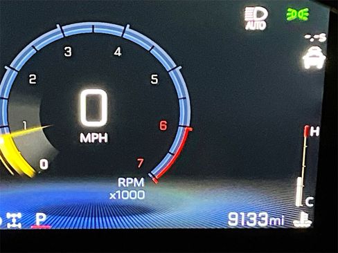 Used 2025 Chevrolet TrailBlazer RS w/ Convenience Package image 12