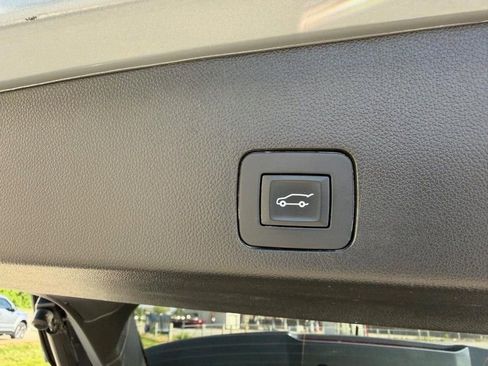 Used 2020 Buick Encore GX Select w/ Experience Buick Package FWD image 6