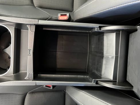 Used 2024 Subaru Solterra Limited image 26