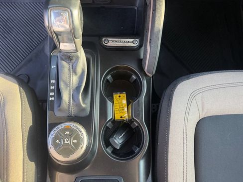 Used 2022 Ford Bronco Big Bend AWD/4WD image 34