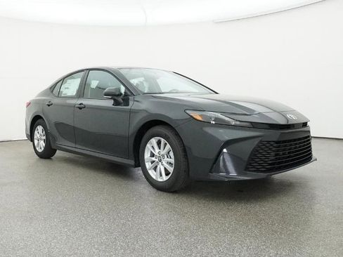 New 2026 Toyota Camry LE image 30
