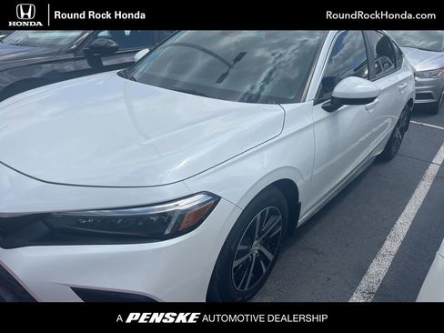 Used 2024 Honda Civic LX image 1