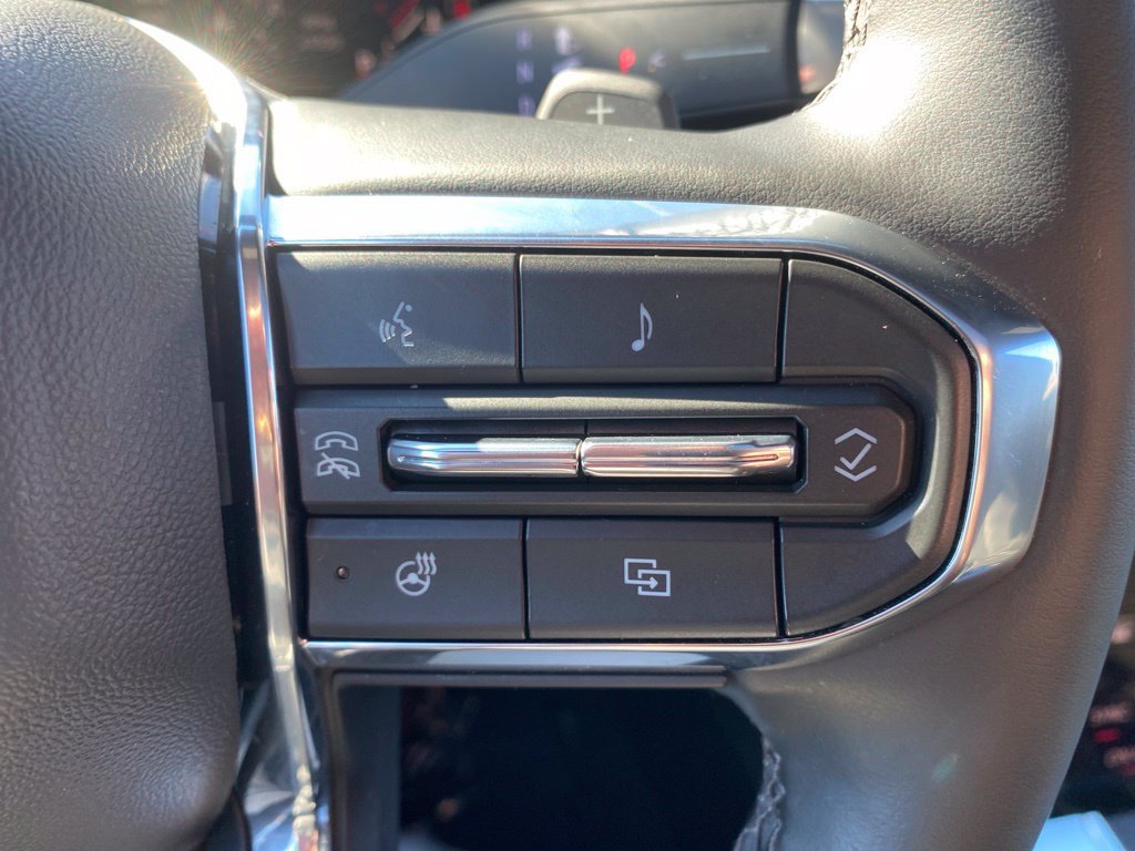 Used 2026 GMC Yukon XL Denali w/ Sun & Power Step Package AWD/4WD image 20