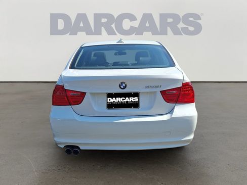 Used 2011 BMW 328i xDrive Sedan AWD/4WD image 5