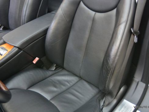 Used 2008 Mercedes-Benz SL 550 image 19