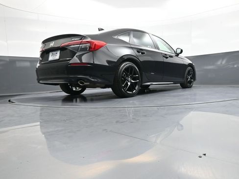 Certified 2024 Honda Civic Sport image 29