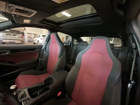 Used 2025 Honda Civic Si image 10