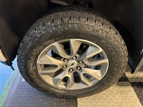 Used 2020 Chevrolet Silverado 1500 RST image 8