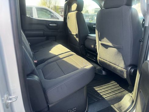 Used 2022 Chevrolet Silverado 1500 Custom w/ Safety Confidence Package AWD/4WD image 13
