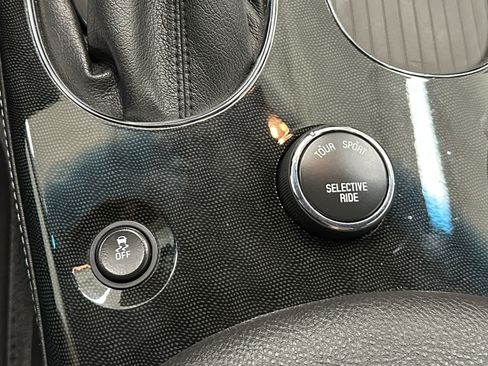 Used 2013 Chevrolet Corvette Convertible RWD image 30