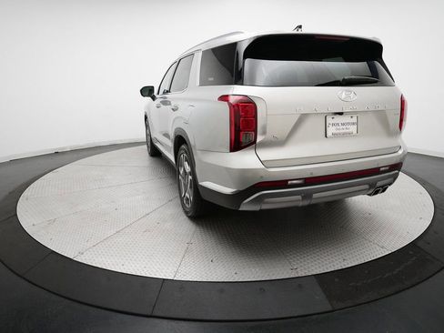 Used 2024 Hyundai Palisade Limited AWD/4WD image 35
