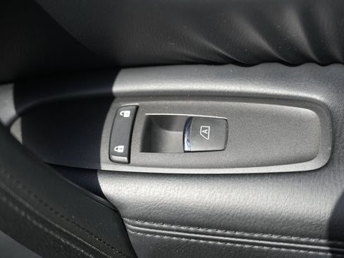 Used 2021 Nissan Armada SV w/ SV Appearance Package image 28