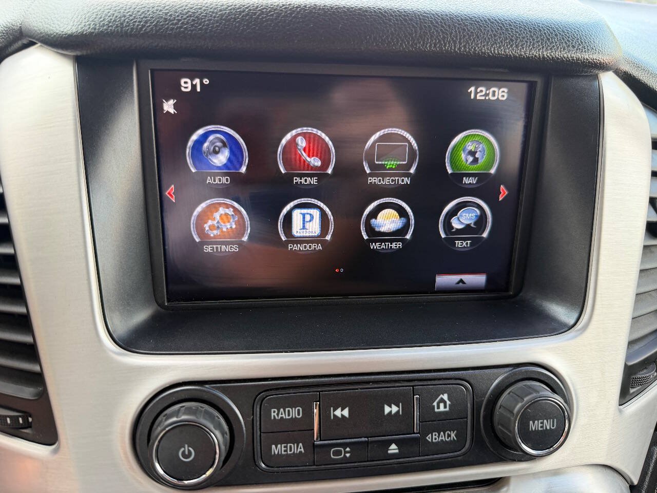 Used 2016 GMC Yukon SLT AWD/4WD image 10