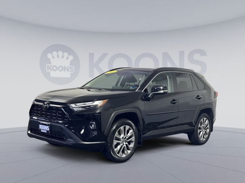 Used 2022 Toyota RAV4 XLE Premium AWD/4WD image 1