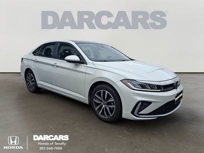 Used 2025 Volkswagen Jetta SE