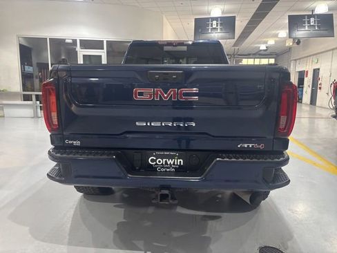 Used 2023 GMC Sierra 2500 AT4 w/ AT4 Premium Plus Package AWD/4WD image 5