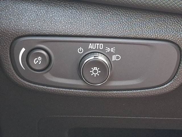 Used 2024 Chevrolet TrailBlazer LS AWD/4WD image 23