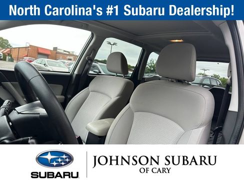 Used 2017 Subaru Forester 2.5i Premium w/ Protection Package #1 AWD/4WD image 7
