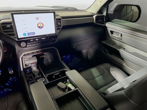 Used 2024 Toyota Tundra Limited w/ TRD Off-Road Package image 20