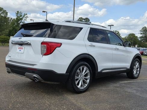 Used 2022 Ford Explorer Limited image 4