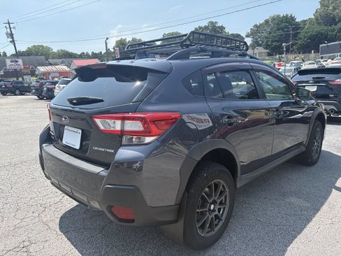 Used 2019 Subaru Crosstrek 2.0i Premium AWD/4WD image 6