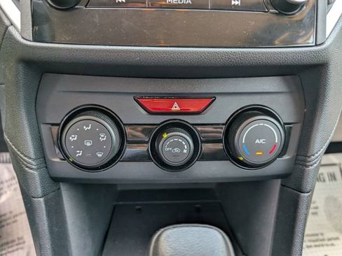 Used 2018 Subaru Crosstrek 2.0i AWD/4WD image 15