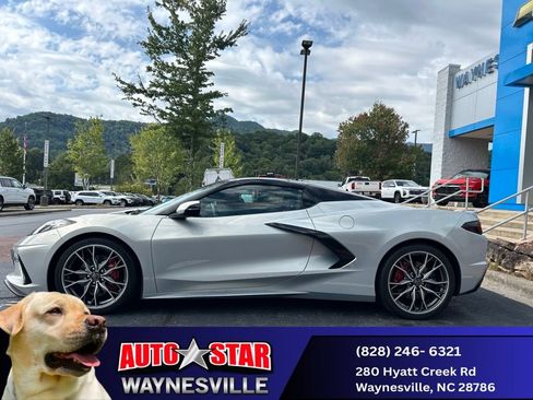 Used 2024 Chevrolet Corvette Stingray Convertible w/ 1LT RWD image 4