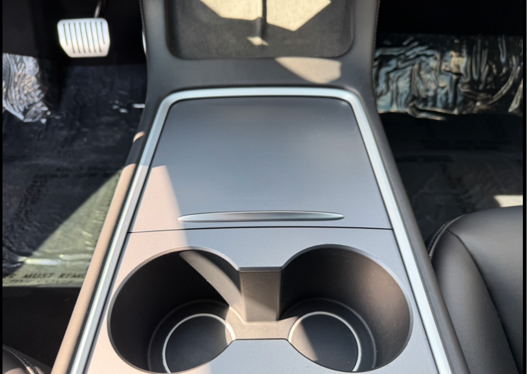 Used 2023 Tesla Model 3 Standard Range RWD image 19