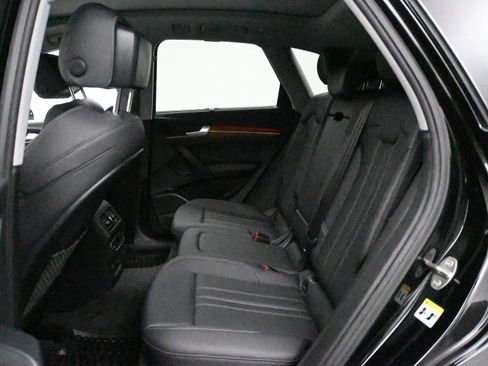 Used 2022 Audi Q5 2.0T Prestige image 8