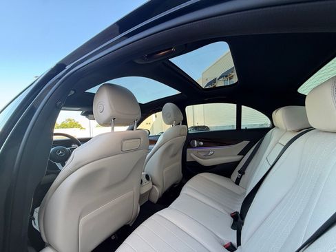 Used 2019 Mercedes-Benz E 300 4MATIC w/ Driver Assistance Package image 16