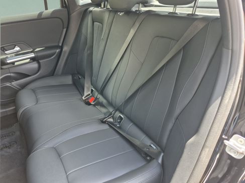 Used 2026 Mercedes-Benz GLA 250 image 19